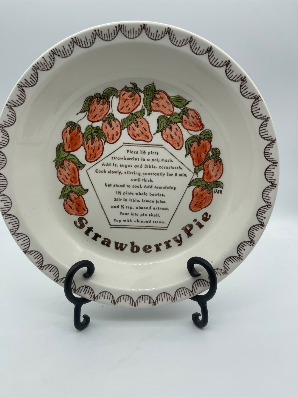 Vintage Strawberry Pie Recipe Dish Plate Royal China Collectible
